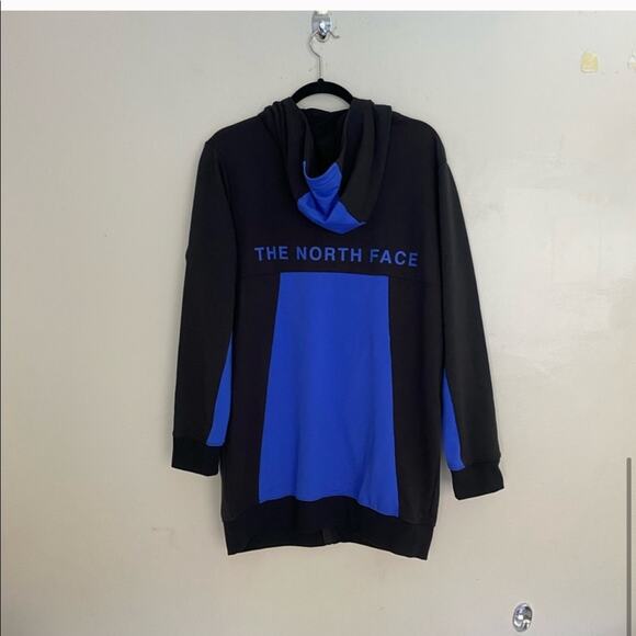 The North Face Train N Logo Oversized Full Zip Sweatshirt - Picture 2 of 7